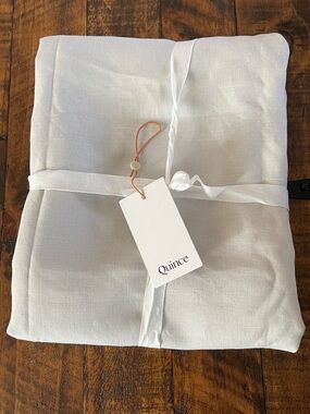 NWT Quince European Linen Shower Curtain, 72 X 72 Light Gray